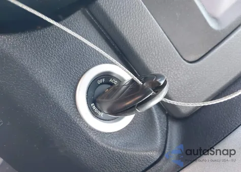 2018 Ram 1500 Express 4X4 6'4 Box из США, поврежденный, VIN 1C6RR7FT8JS198590